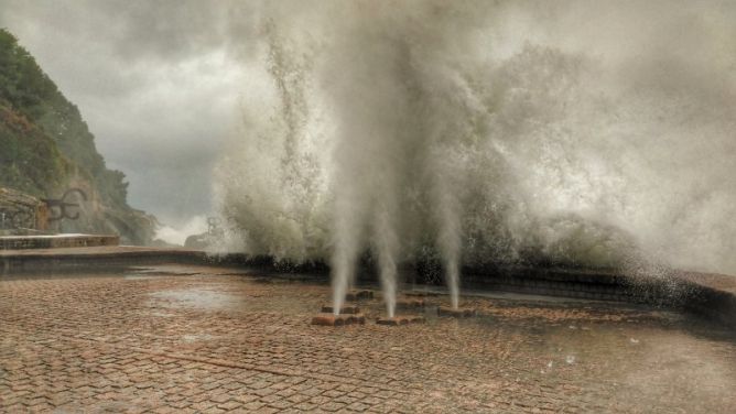 Haize orratzaren mamua.: foto en Donostia-San Sebastián