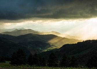 y se hizo la luz