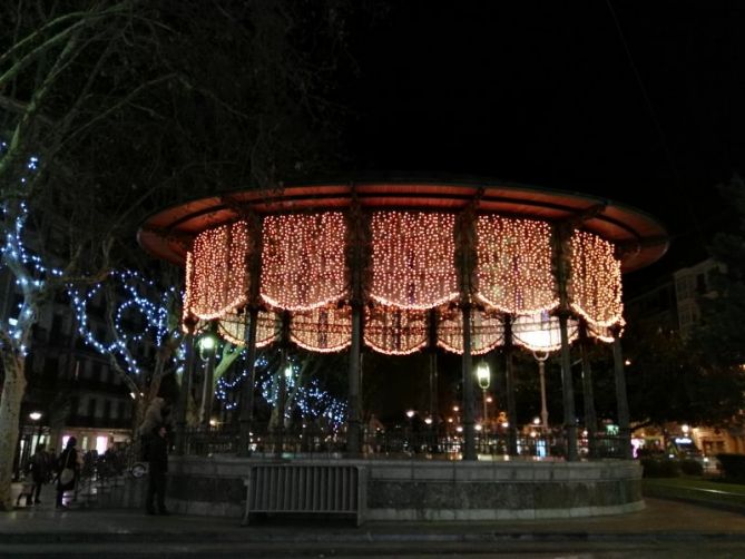 ilumunacion navideña: foto en Donostia-San Sebastián