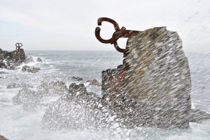 Itsasoa orrazten: foto en Donostia-San Sebastián