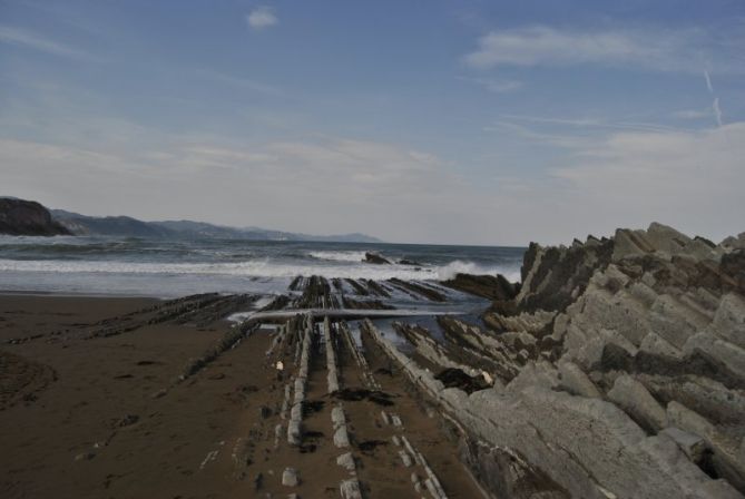 Itsasoaraino: foto en Zumaia