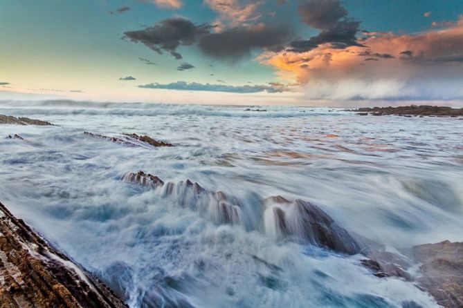 itxasoa aserre: foto en Zumaia