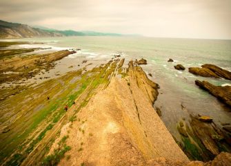 EL LIBRO DE LAS ROCAS