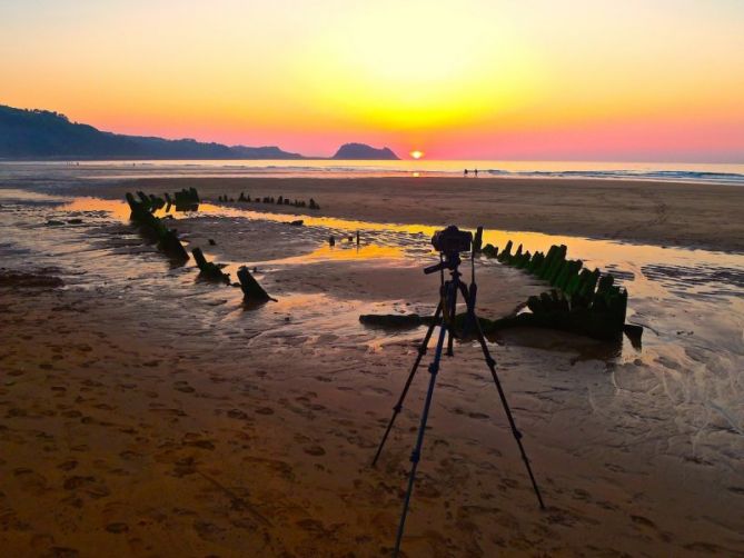 Listo para disparar al Atardecer : foto en Zarautz