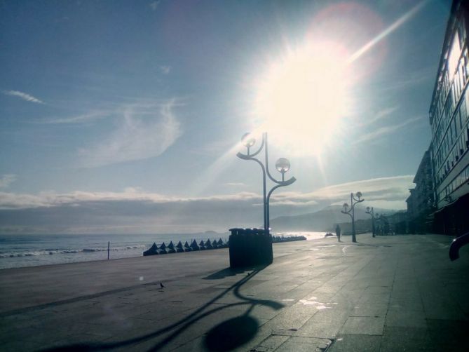 Mañana soleada: foto en Zarautz