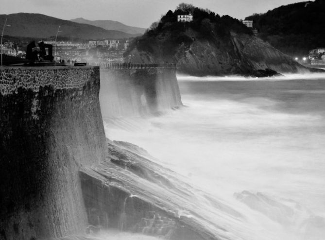 El mar baña con salitre: foto en Donostia-San Sebastián