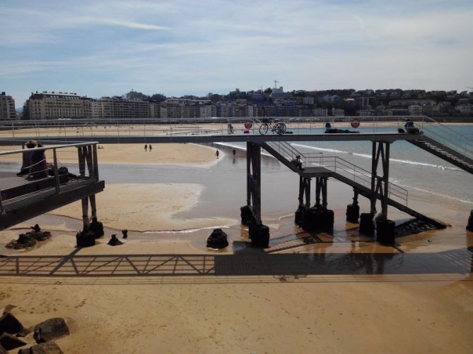 MAREA BAJA: foto en Donostia-San Sebastián