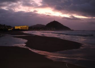 Mareas nocturnas en la Zurriola