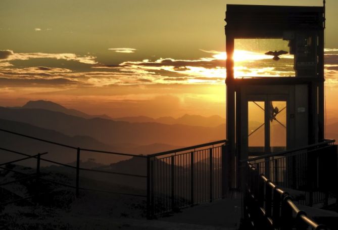 Montes al ocaso: foto en Errenteria