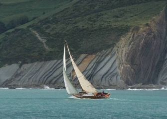 El Mougli 1927 navegando fresco