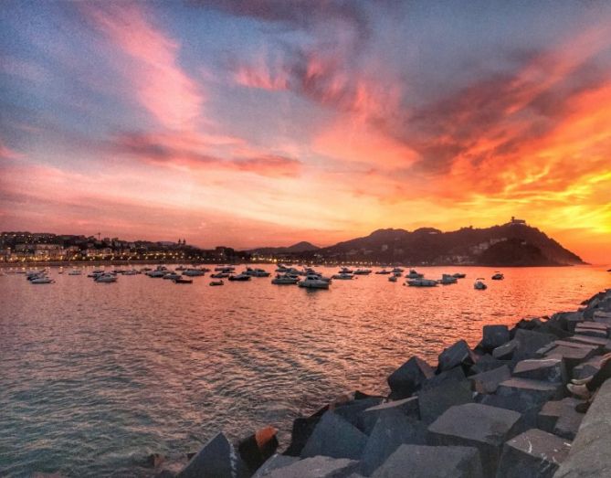 Naranja cielo: foto en Donostia-San Sebastián