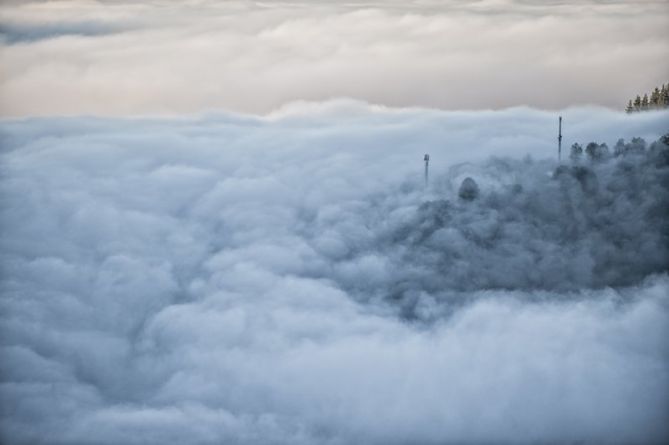 Niebla: foto en Ezkio-Itsaso