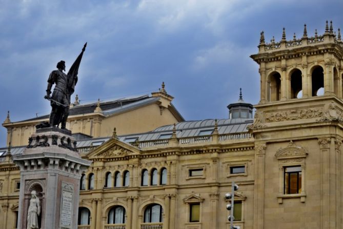 OKENDO PLAZA: foto en Donostia-San Sebastián