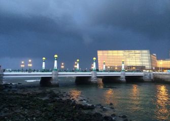 Pasarela al Palacio de cristal