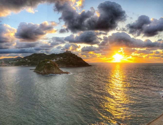 Pedacitos de algodón: foto en Donostia-San Sebastián