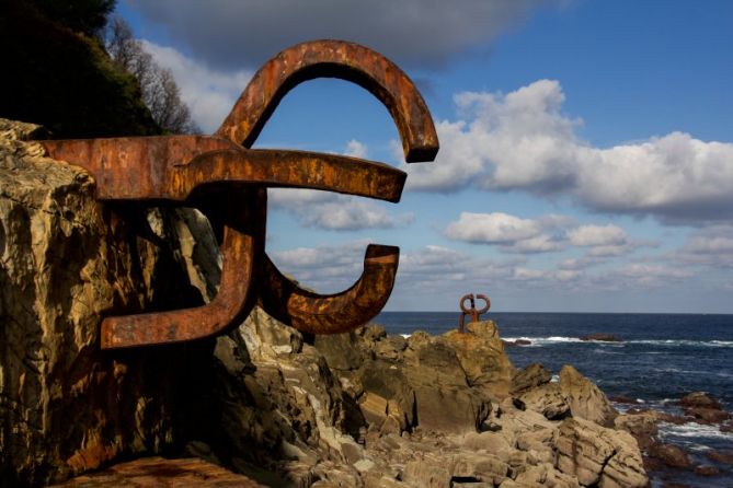 Peine de los Vientos: foto en Donostia-San Sebastián