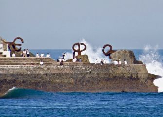 El Peine del Viento al completo