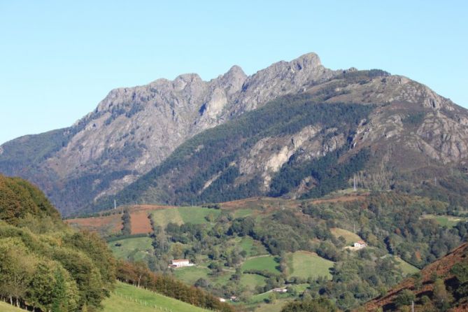 Peñas de Aya: foto en Oiartzun