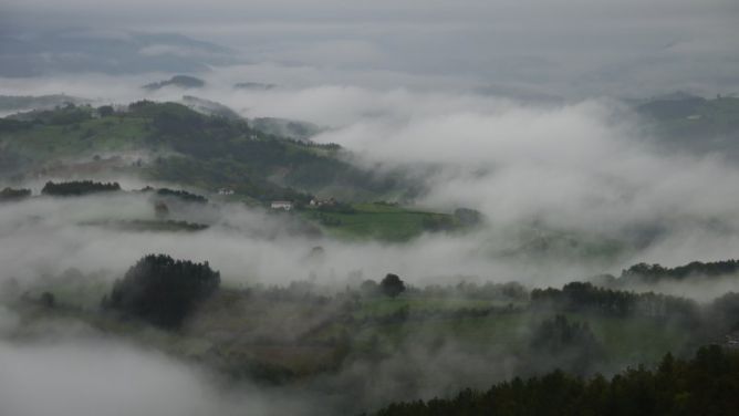 Pies de Txindoki 6: foto en Abaltzisketa