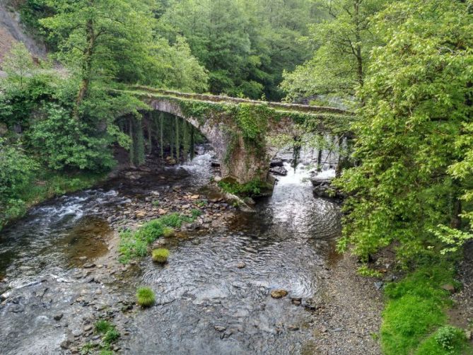 Puente sobre el Leizarán: foto en Andoain