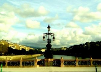 Puente María Cristina.