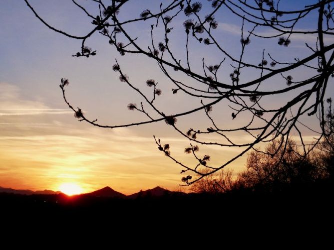 Puesta del Sol, por Mendizorroz: foto en Donostia-San Sebastián