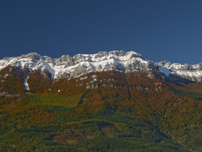 Sierra de Aizkorri: foto en Zegama