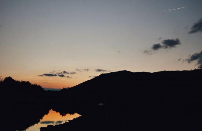 Silueta Jaizkibel atardecer: foto en Hondarribia