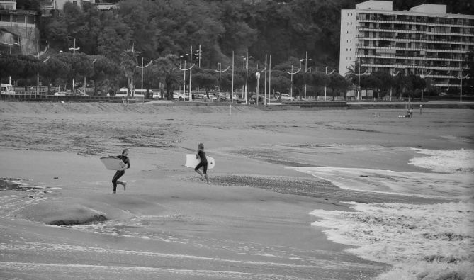 Temporal y surf: foto en Hondarribia