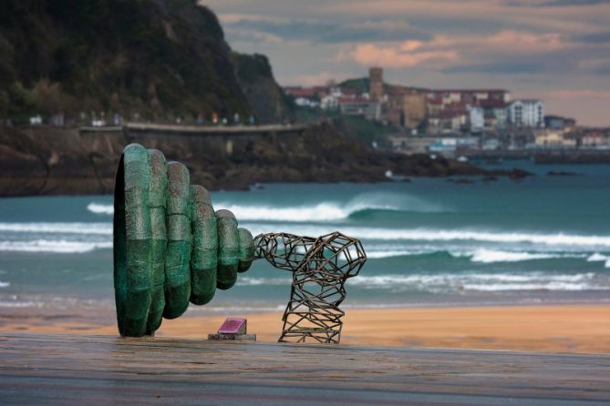 A través de: foto en Zarautz