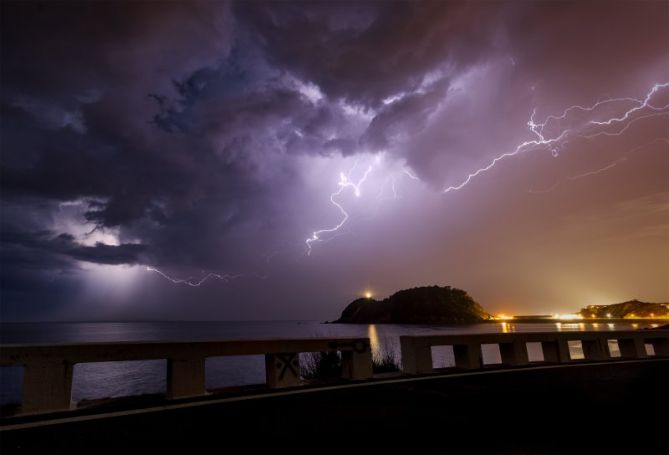 Tximistaren_lapurra: foto en Getaria