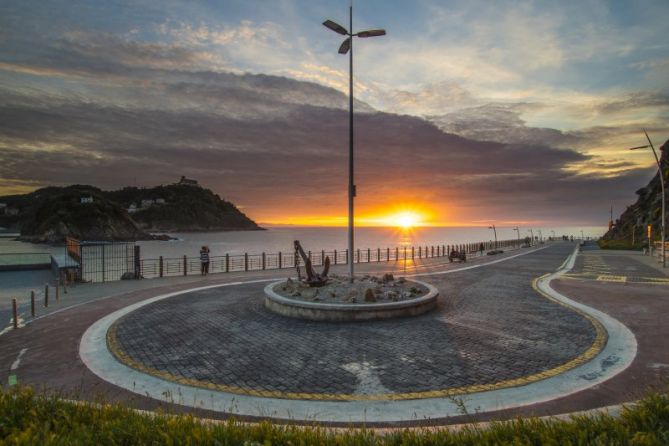 ultima luz : foto en Donostia-San Sebastián