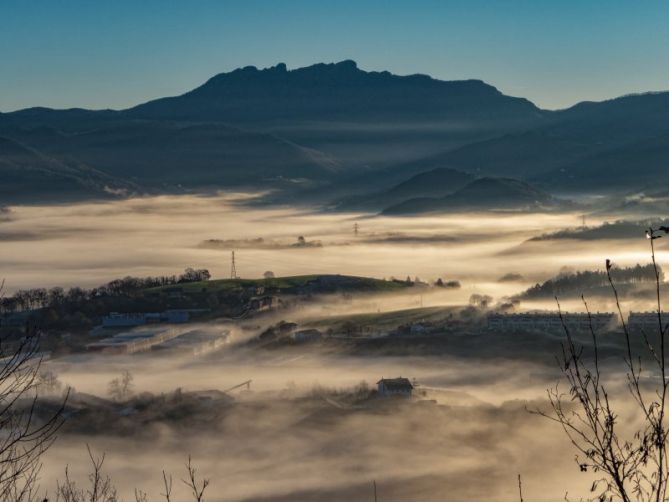 Valle de Oiartzun, desde Errenteria.: foto en Oiartzun