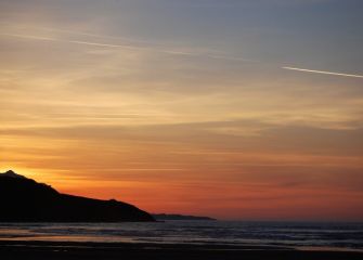 Vuela, alto, muy alto.