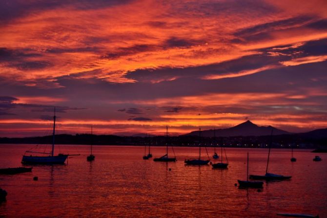 Zerua sutan.: foto en Hondarribia