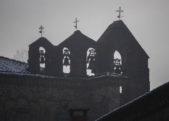 3 campanarios para 4 campanas 