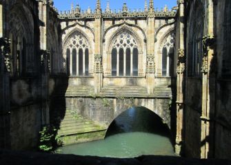 El Claustro por donde pasa el Río Ubao