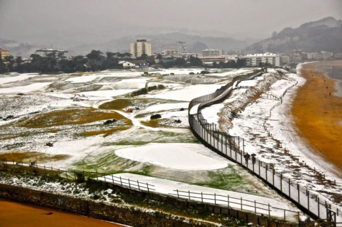 Nevada en Zarautz : foto en Zarautz