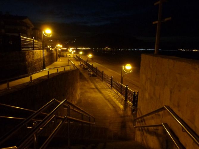 Nocturno zarauztarra: foto en Zarautz