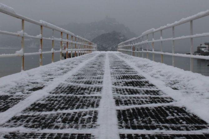 Pasarela del náutico : foto en Donostia-San Sebastián