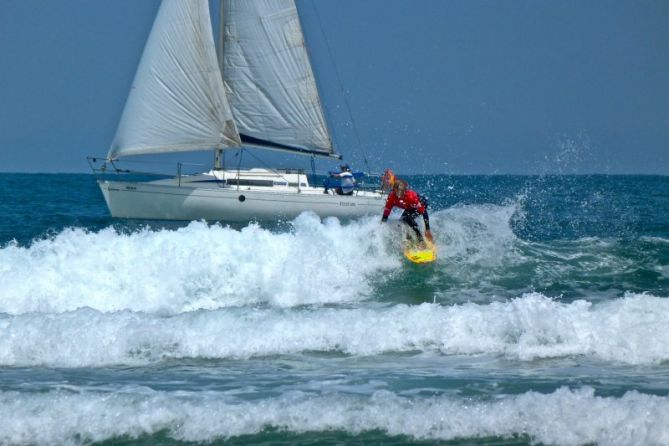 Surfeando : foto en Zarautz