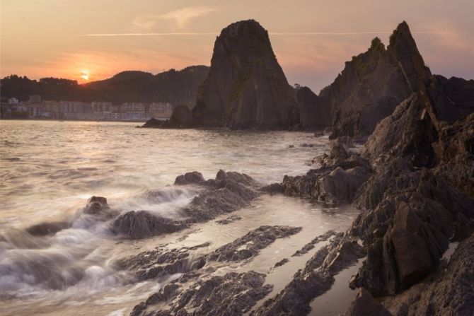 El verano de Satur y Aran: foto en Mutriku