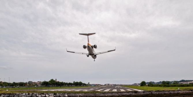 aeropuerto de ss(hondarribia): foto en Hondarribia