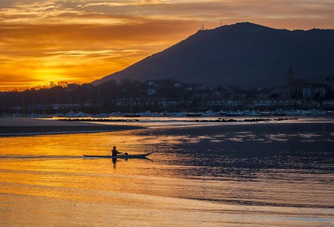 Aguas doradas: foto en Hondarribia