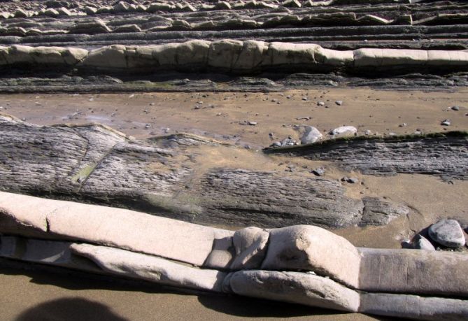 Area, ura eta harriak: foto en Zumaia