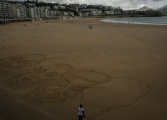 Arte Donostiako Hondartzan