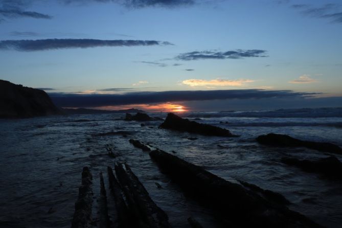 Atardecer en el Flysch: foto en Zumaia