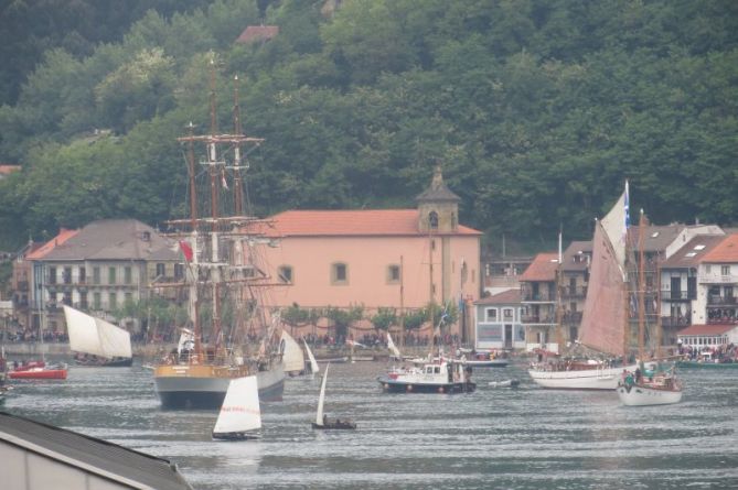 bahia de Pasaia: foto en Pasaia