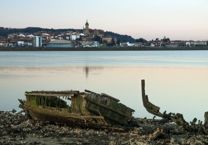 bahia de txingudi: foto en Irun