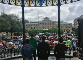 Bertsos bajo los paraguas